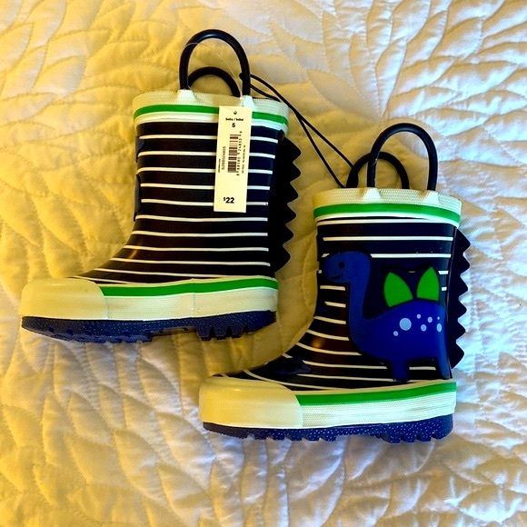 SOLD - NWT Joe Fresh Boys Rain Boot - Size 5 baby - Picture 5 of 5